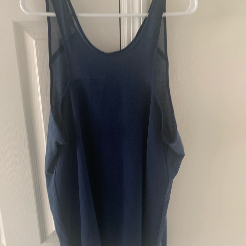 Work out top!